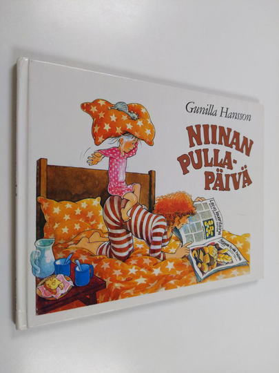 Gunilla Hansson : Niinan pullapäivä