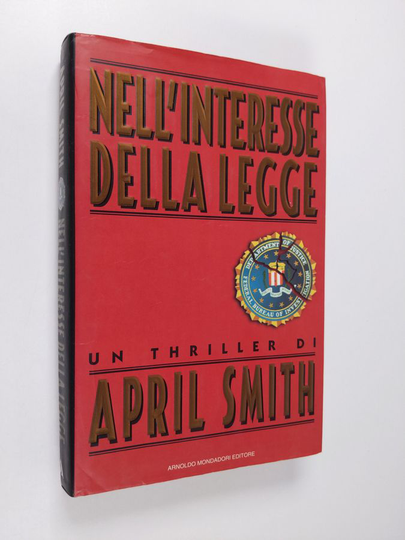 April Smith : Nell'interesse della legge