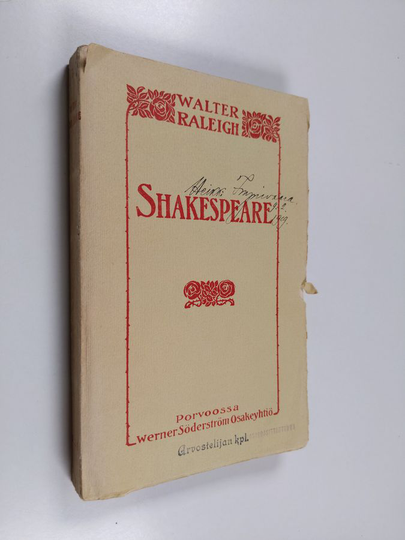 Walter Raleigh : Shakespeare