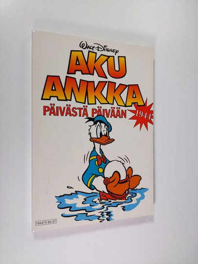 Walt Disney : Aku Ankka päivästä päivään 1944