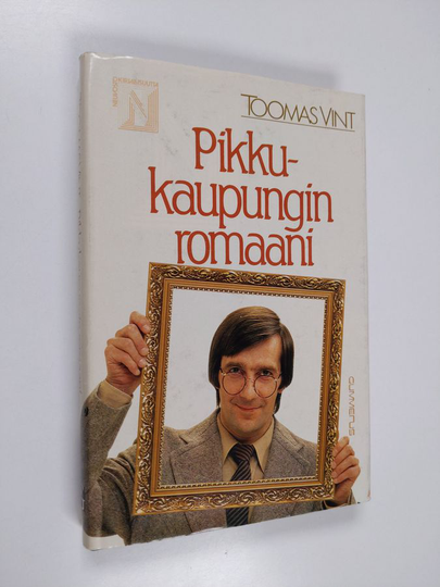 Toomas Vint : Pikkukaupungin romaani