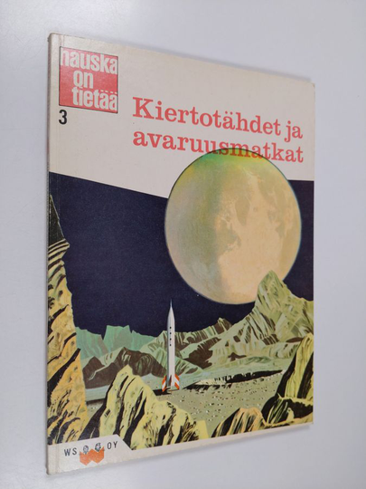 H. J. Highland : Kiertotähdet ja avaruusmatkat