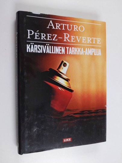 Arturo Perez-Reverte : Kärsivällinen tarkka-ampuja