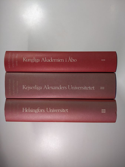 Matti Klinge : Helsingfors universitet 1640-1990 1-3