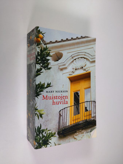 Mary Nickson : Muistojen huvila