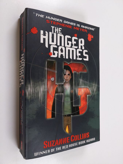 Suzanne Collins : The Hunger Games