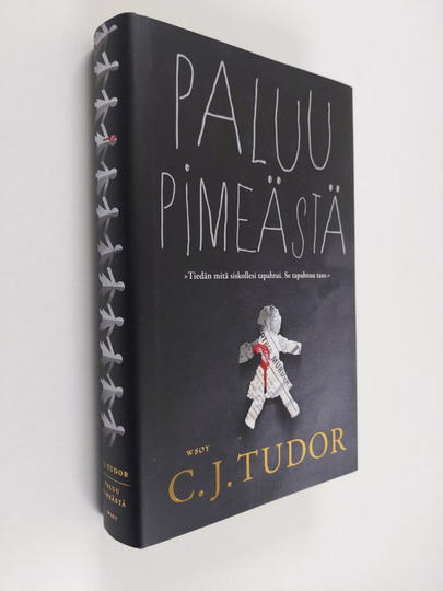 C. J. Tudor : Paluu pimeästä