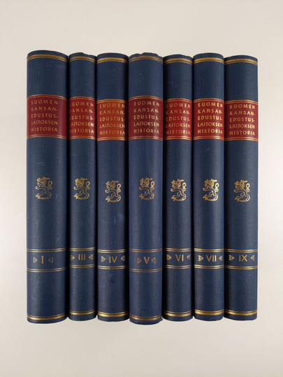 Olavi ym. Salervo : Suomen kansanedustuslaitoksen historia 1-9 (puuttuu osat 2 & 8)