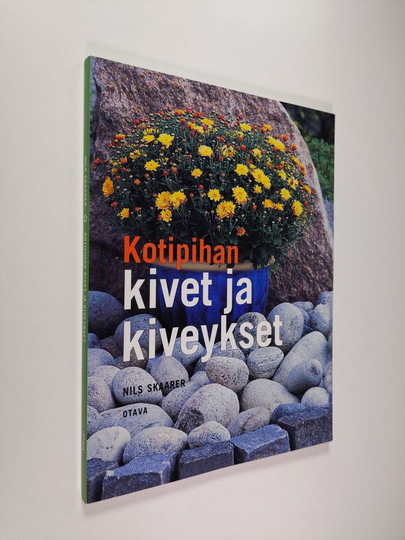 Nils Skaarer : Kotipihan kivet ja kiveykset