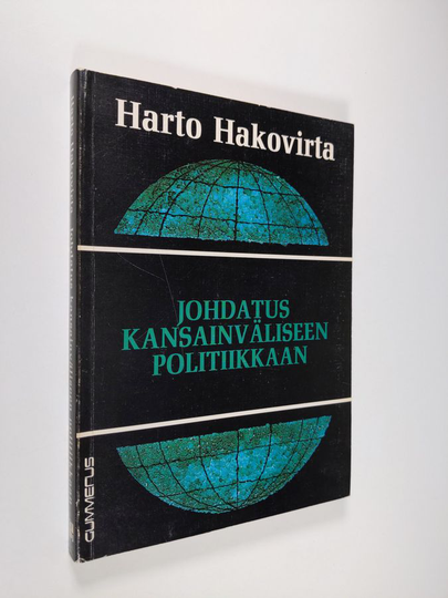Harto Hakovirta : Johdatus kansainväliseen politiikkaan